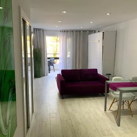 Apartamento Club Villamar - Estudio Moderno Frente Al Mar