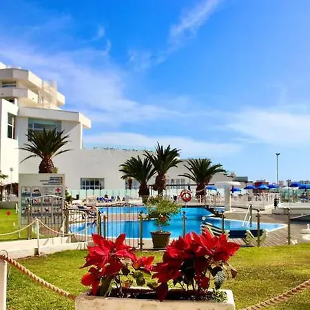 Apartamento Club Villamar - Estudio Moderno Frente Al Mar *