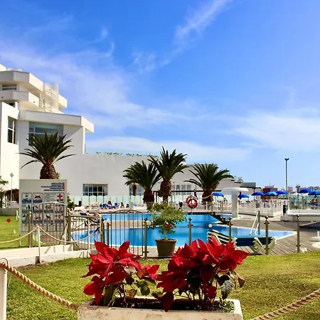 Club Villamar - Estudio Moderno Frente Al Mar 아파트
